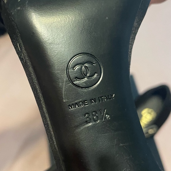 16b CHANEL Black Suede CC Logo Gold Heel Platform Sandals - Picture 7 of 10